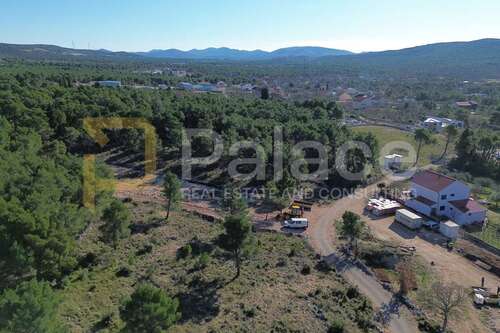 Foto - Grundstück zu verkaufen in Šibenik - Okolica 83.000,00 € 1000 m²