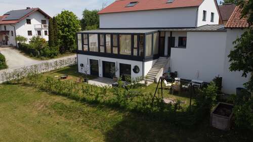 Foto - Haus zum Kaufen in Mengkofen 975.000,00 € 343 m²