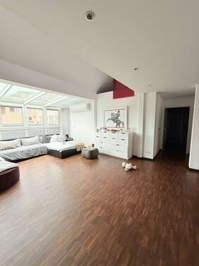 Foto - Wohnung zum Mieten in Kirchheim 1.600,00 € 162 m²