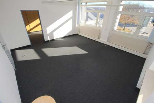 Foto - Büro in Landshut 1.200,00 € 121.25 m²