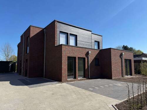 Foto - Wohnung zum Mieten in Westerstede 1.050,00 € 91.1 m²