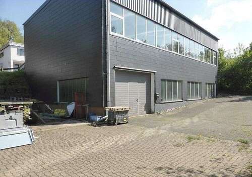 Foto - Halle in Lüdenscheid 900,00 € 240 m²