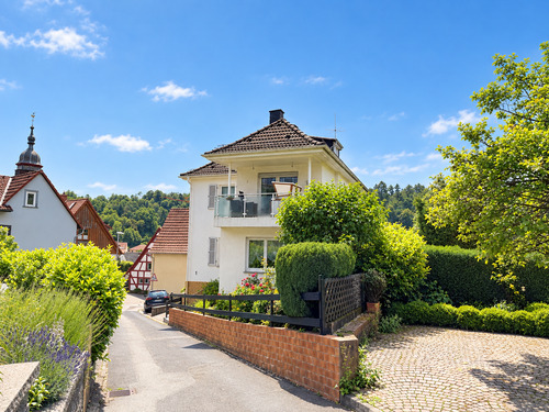 Foto - Haus zum Kaufen in Eppstein 379.000,00 € 127.66 m²