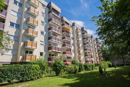 Foto - Wohnung zum Mieten in Taufkirchen 1.065,00 € 59.17 m²