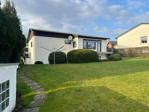 Foto - Haus zum Kaufen in Brakel 265.000,00 € 174 m²