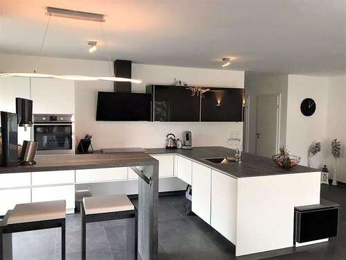 Foto - Wohnung zum Kaufen in Oberhausen-Rheinhausen 399.000,00 € 95 m²