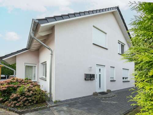 Foto - Haus zum Kaufen in Lübbecke 449.000,00 € 185.15 m²