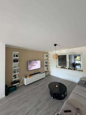 Foto - Wohnung zum Mieten in Loxstedt 735,00 € 51.59 m²