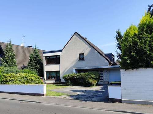 Foto - Haus zum Kaufen in Köln 849.000,00 € 235 m²