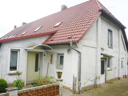 Foto - Haus zum Kaufen in Altkalen Kleverhof 85.000,00 € 143 m²