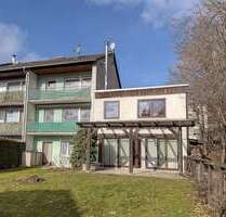 Haus zum Kaufen in Königstein im Taunus - Falkenstein 870.000,00 € 190 m²