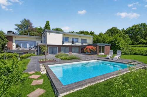 Foto - Haus zum Kaufen in Baden-Baden 1.350.000,00 € 566.66 m²