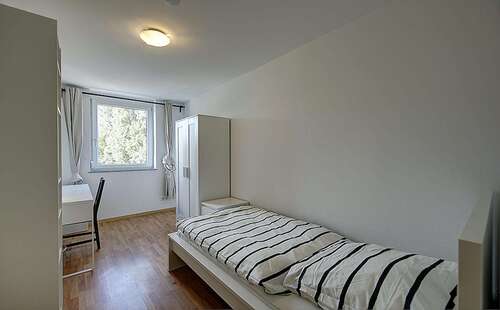 Foto - WG-Zimmer in Stuttgart 530,00 € 9 m²