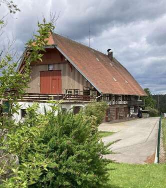 Foto - Haus zum Kaufen in Königsfeld im Schwarzwald 760.000,00 € 330 m²