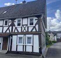 Haus zum Kaufen in Burbach 69.000,00 € 99 m²