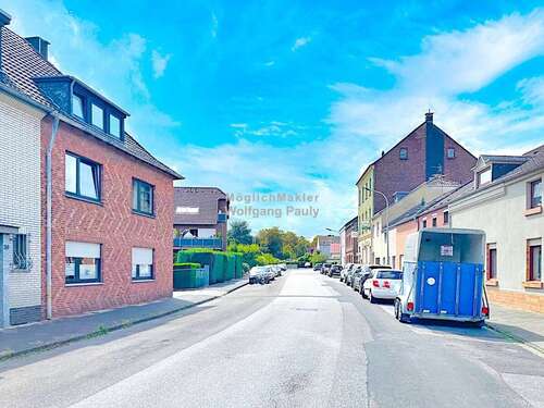 Foto - Haus zum Kaufen in Mönchengladbach 178.000,00 € 165 m²