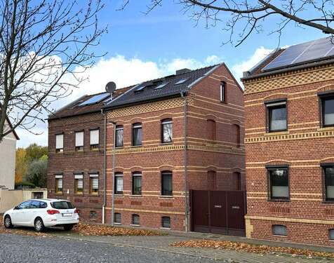 Foto - Haus zum Kaufen in Jeßnitz-Raguhn Raguhn 129.000,00 € 105.94 m²