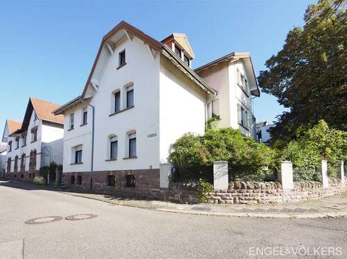 Foto - Haus zum Kaufen in Saarbrücken 679.000,00 € 250 m²