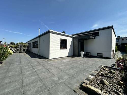 Foto - Haus zum Kaufen in Frechen 949.000,00 € 185 m²