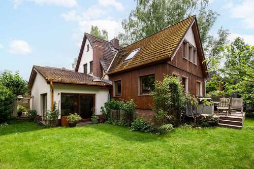 Foto - Haus zum Kaufen in Hamburg 998.000,00 € 204 m²