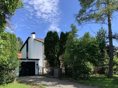 Foto - Haus zum Kaufen in Riemerling 989.000,00 € 130 m²