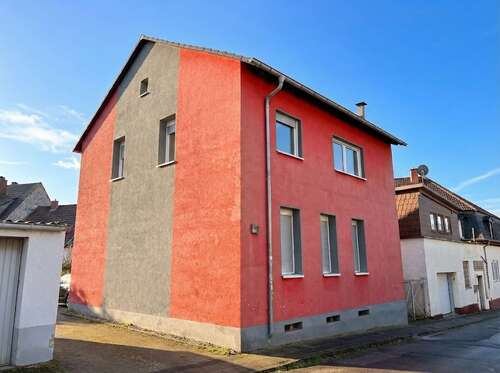 Foto - Haus zum Kaufen in Kaiserslautern 350.000,00 € 153 m²