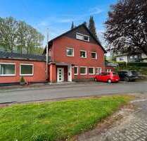 Haus zum Kaufen in Altenbeken 499.000,00 € 330 m²