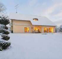 Haus zum Kaufen in Grasbrunn 2.250.000,00 € 261 m²