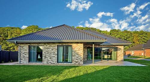 Foto - Haus zum Kaufen in Wiedemar 450.000,00 € 125 m²