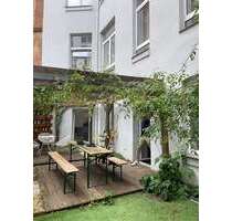 Büro in Köln 1.200,00 € 105 m² - 1.200,00 EUR Kaltmiete, ca.  105,00 m² in Köln (PLZ: 50672)
