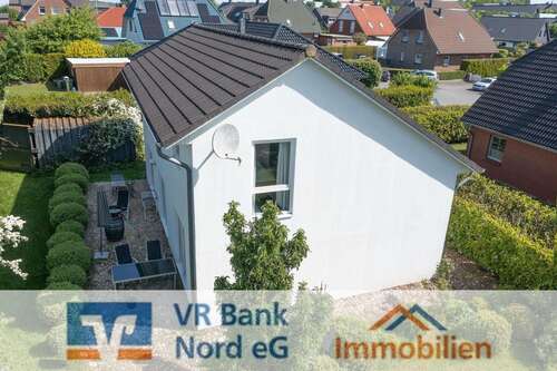 Foto - Haus zum Kaufen in Wees 615.000,00 € 142.5 m²