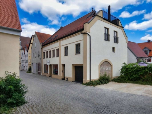 Foto - Haus zum Kaufen in Lauingen 700.000,00 € 350 m²