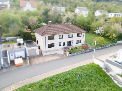 Foto - Haus zum Kaufen in Erlabrunn 749.000,00 € 229 m²