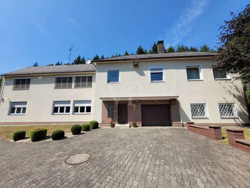 Foto - Haus zum Kaufen in Kempfeld 280.000,00 € 354 m²