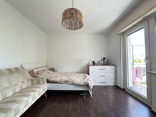 Foto - Wohnung zum Kaufen in Düsseldorf 142.000,00 € 53.77 m²