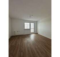 Wohnung zum Mieten in Gera 310,00 € 51.64 m²