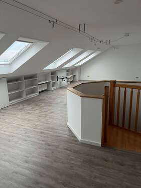 Foto - Wohnung zum Mieten in Vendersheim 1.050,00 € 122 m²