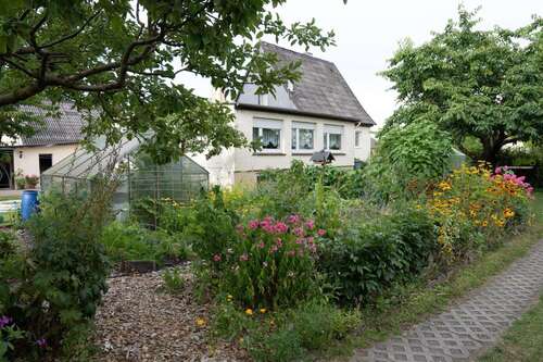Foto - Haus zum Kaufen in Wesendorf 270.000,00 € 174 m²