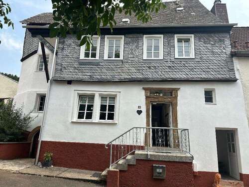 Foto - Haus zum Kaufen in Heimweiler 319.900,00 € 185 m²