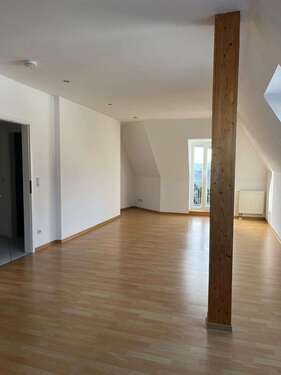 Foto - Wohnung zum Kaufen in Zwickau 125.000,00 € 84.4 m²