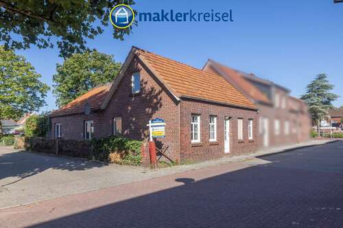 Foto - Haus zum Kaufen in Esens 199.000,00 € 100 m²