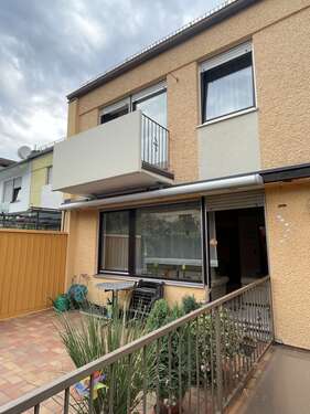 Foto - Haus zum Kaufen in Neutraubling 499.000,00 € 130 m²