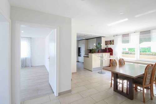 Foto - Haus zum Kaufen in Stockach 799.000,00 € 394.24 m²