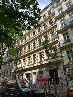 Foto - Wohnung zum Kaufen in Berlin 215.000,00 € 120 m²