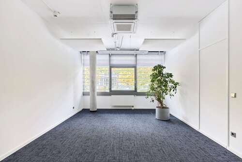 Foto - Büro in Ismaning 820,00 € 42 m²