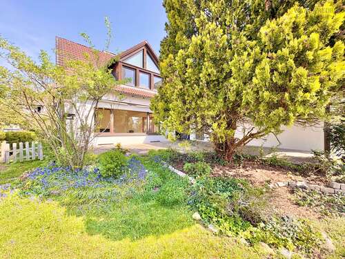 Foto - Haus zum Kaufen in Cadolzburg 615.000,00 € 225 m²
