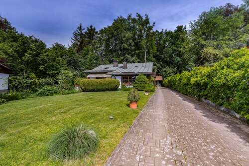 Foto - Haus zum Kaufen in Holzkirchen 1.475.000,00 € 193 m²