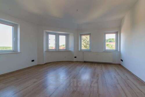 Foto - Wohnung zum Mieten in Hohenstein-Ernstthal 203,26 € 36.95 m²