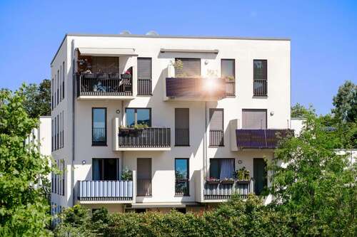 Foto - Haus zum Kaufen in Ludwigsfelde 2.350.000,00 € 648 m²