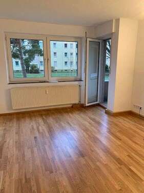 Foto - Wohnung zum Mieten in Nürnberg 491,72 € 31.32 m²